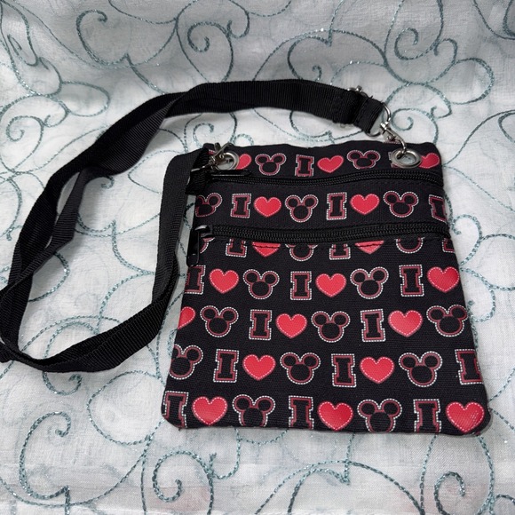 Disney "I Love Mickey Mouse" Crossbody Shoulder Messenger Purse - Picture 1 of 5